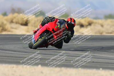 media/Dec-06-2024-CVMA Friday Practice (Fri) [[e1d1c5d4fc]]/4-Group 4 and Trackday/Session 4 (Turn 16)/